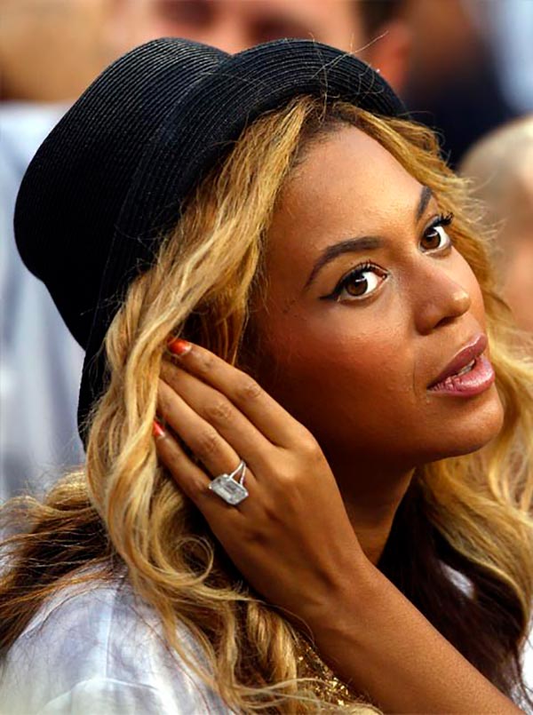 3 Beyonce engagement ring closeup