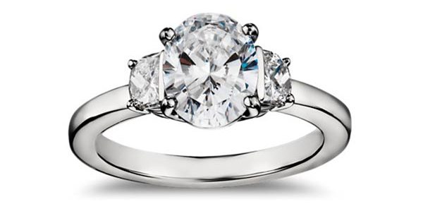 Serena Williams Three Stone Setting Oval Cut Engagement Ring