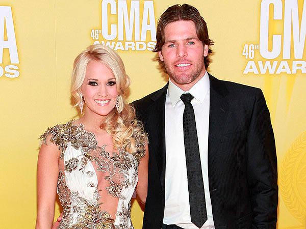 Carrie Underwoods Engagement Ring Mike Fisher and Carrie Underwood