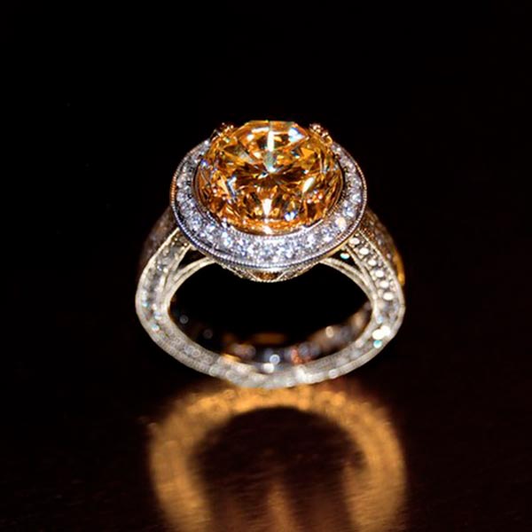 Carrie Underwoods Engagement Ring Official Image