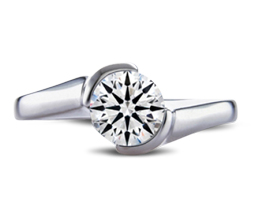 ‘Taryn’ palladium engagement ring