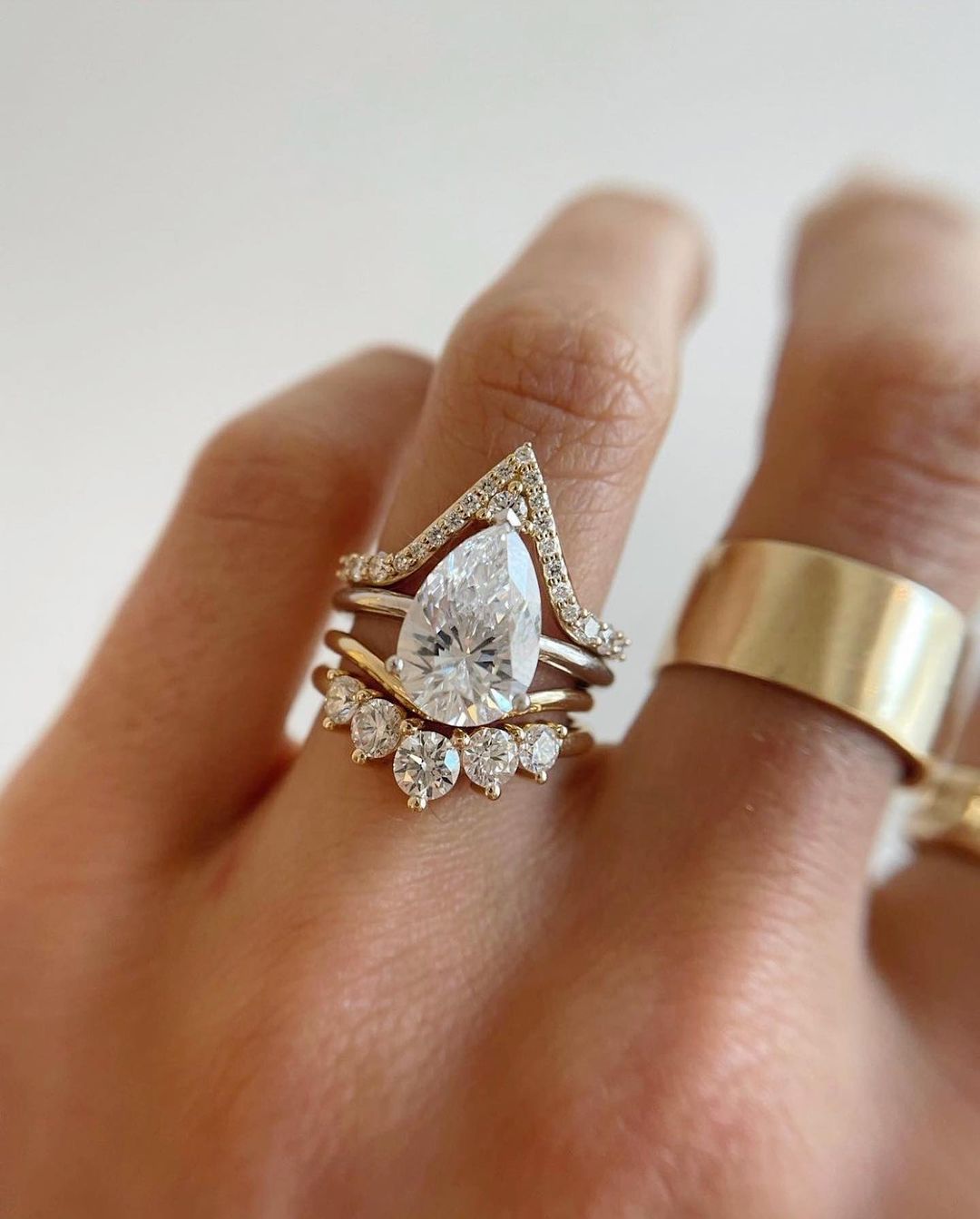 3 carat pear diamond ring