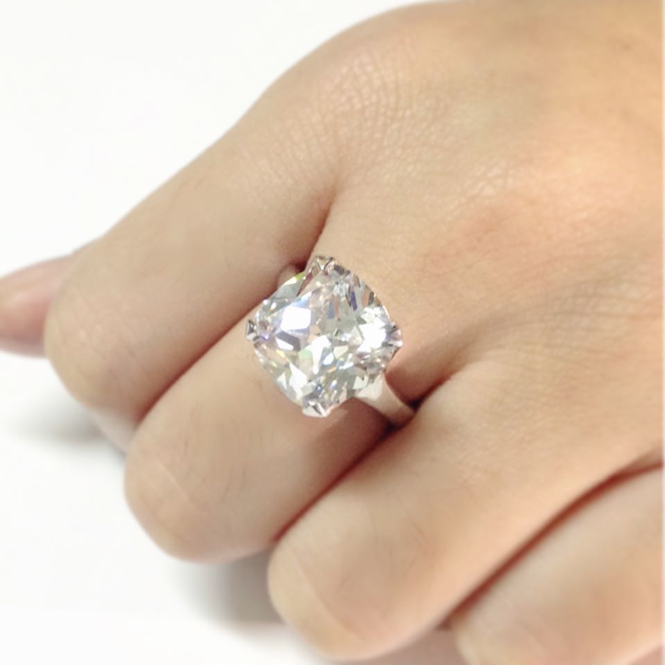 9 carart cushion solitaire diamond ring