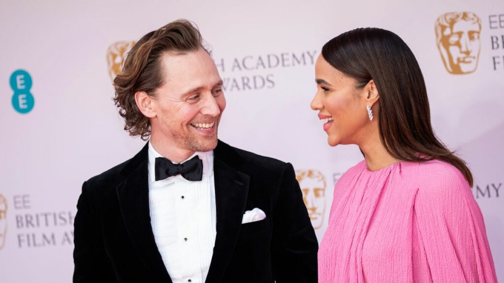 Zawe Ashtons Engagement Ring Tom Hiddleston and Zawe Ashton