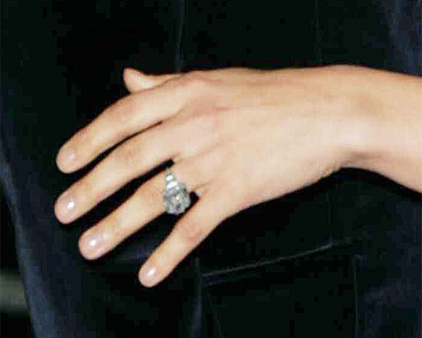 JLos Engagement Ring Marc Anthony