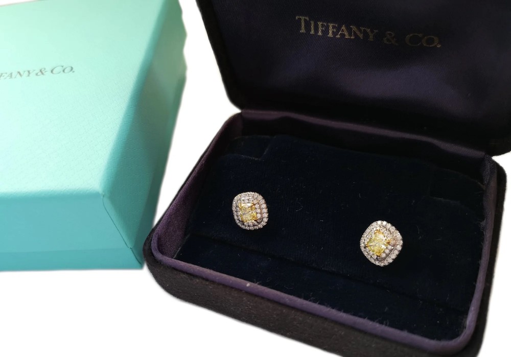 Tiffany soleste earrings packaging