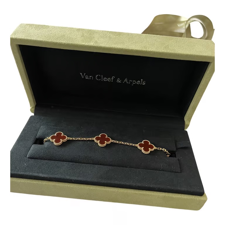 Vintage Alhambra bracelet, 5 motifs 18K yellow gold, Onyx- Van Cleef &  Arpels